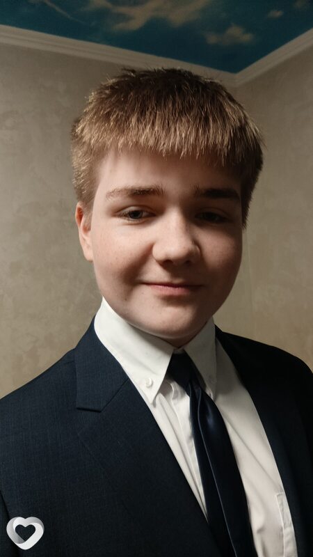 Александр, 18, Москве — анкета №3903692