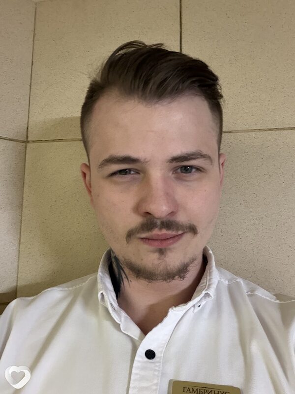 Артем, 25, Москве — анкета №3903888