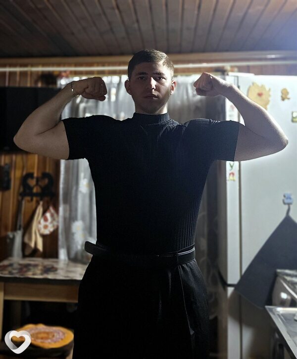 Иван, 24, Новосибирске — анкета №3904306