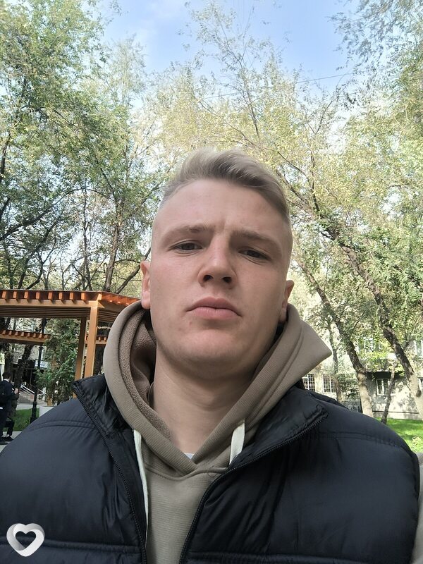 Владимир, 21, Алматы — анкета №3904121
