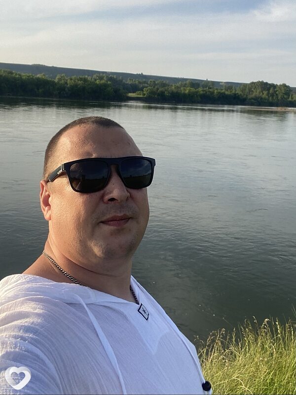 Михаил, 37, Бийске — анкета №3904360