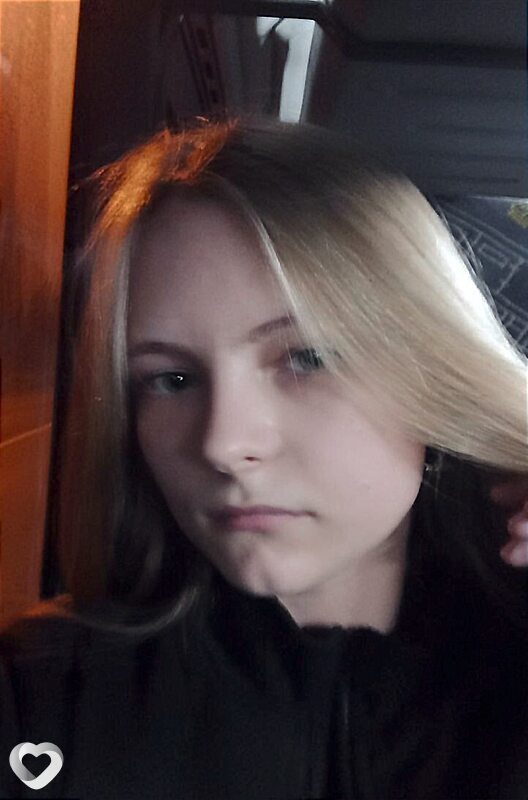 Анна, 19, Москве — анкета №3904734