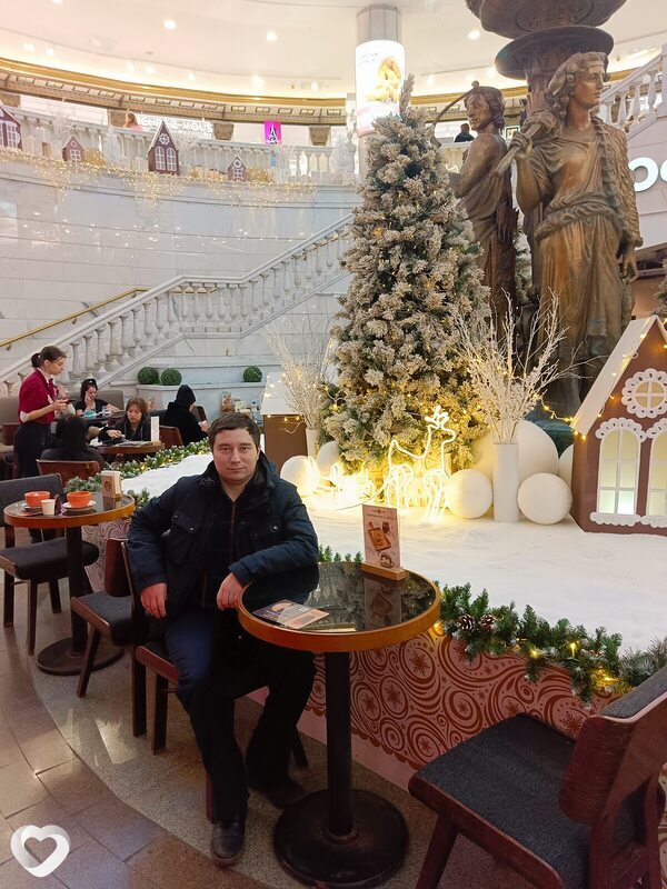 Виктор, Видное