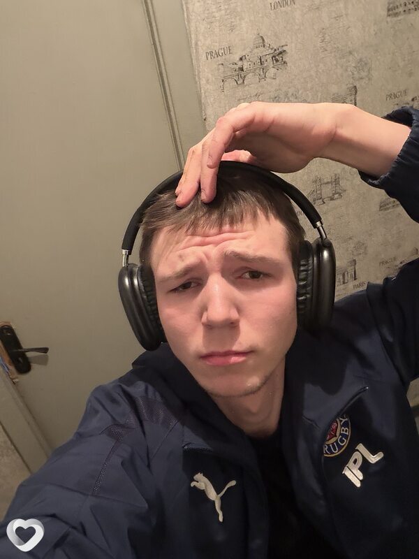 Илья, 21, Витебске — анкета №3905222