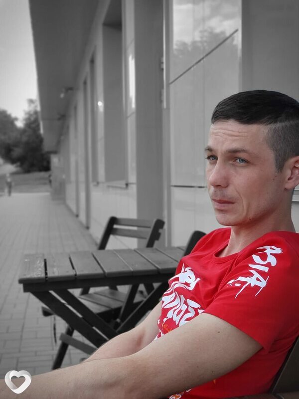 Анатолий, 32, Ялте — анкета №3905681