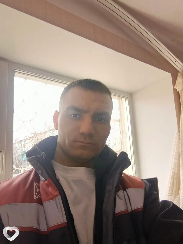 Виктор, 29, Комсомольске-на-Амуре — анкета №3906269
