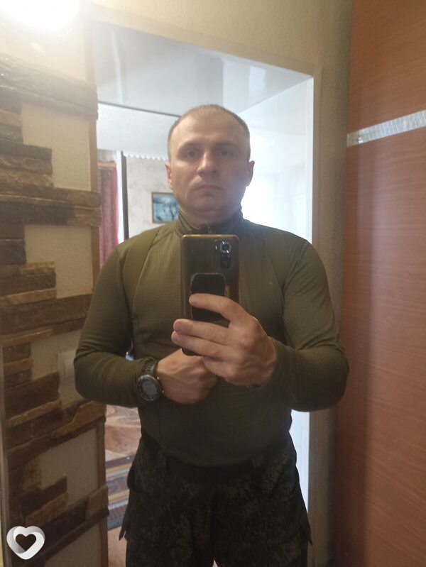 Артём, 37, Курске — анкета №3906869