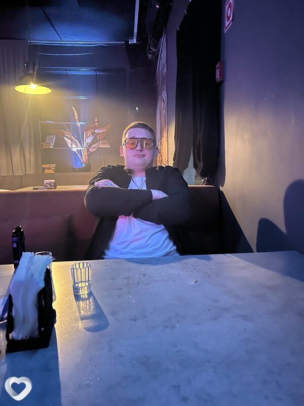 Влад, 21, Новочеркасске — анкета №3907270