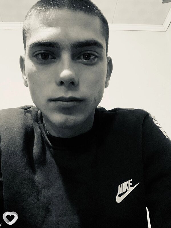 Виталик, 24, Ростове-на-Дону — анкета №3907778