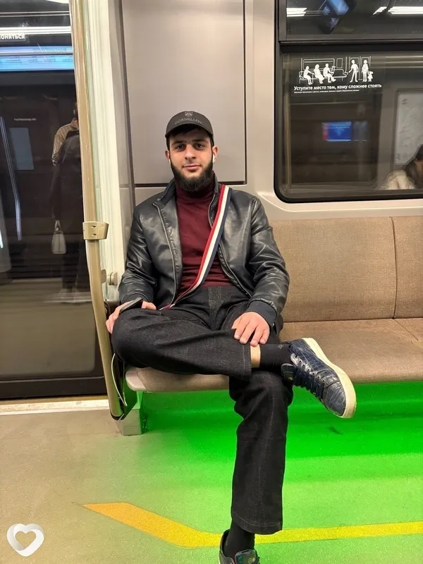 Умар, 23, Москве — анкета №3907867