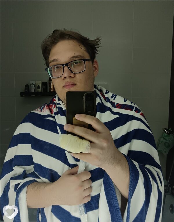 Иван, 19, Новосибирске — анкета №3907971