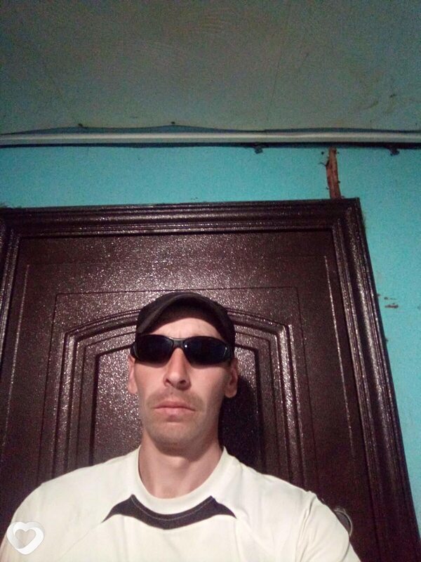 Артем, 42, Омске — анкета №3907989