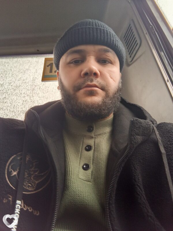 Баха, 26, Москве — анкета №3908337