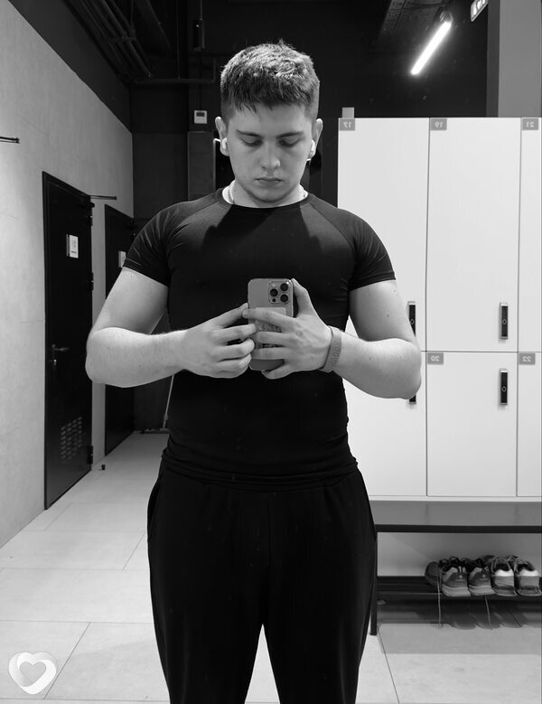 Дмитрий, 20, Самаре — анкета №3908460