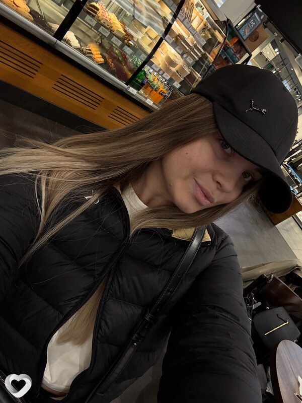 Алена, 25, Самаре — анкета №3908486