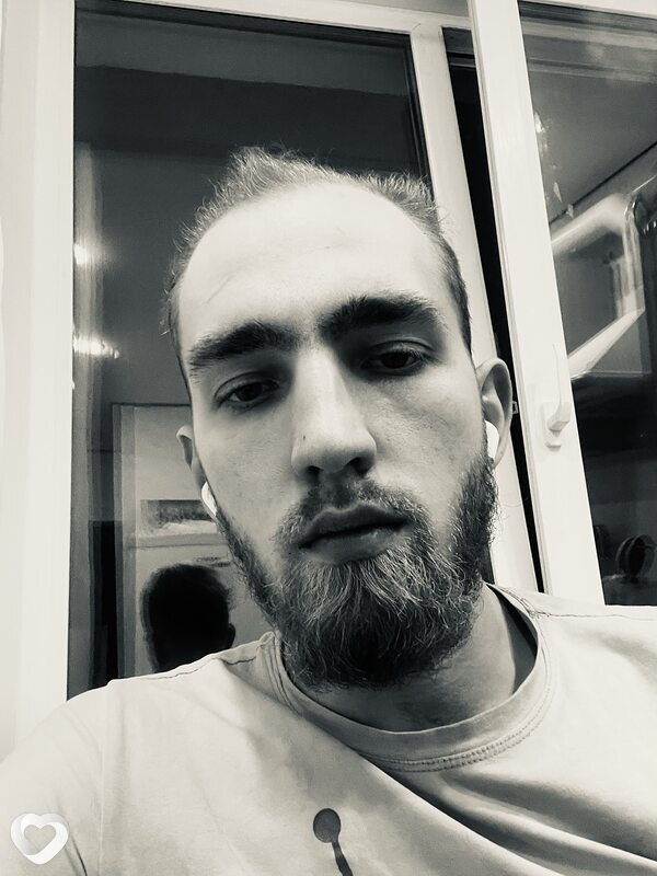 Артем, 22, Лысьве — анкета №3909359