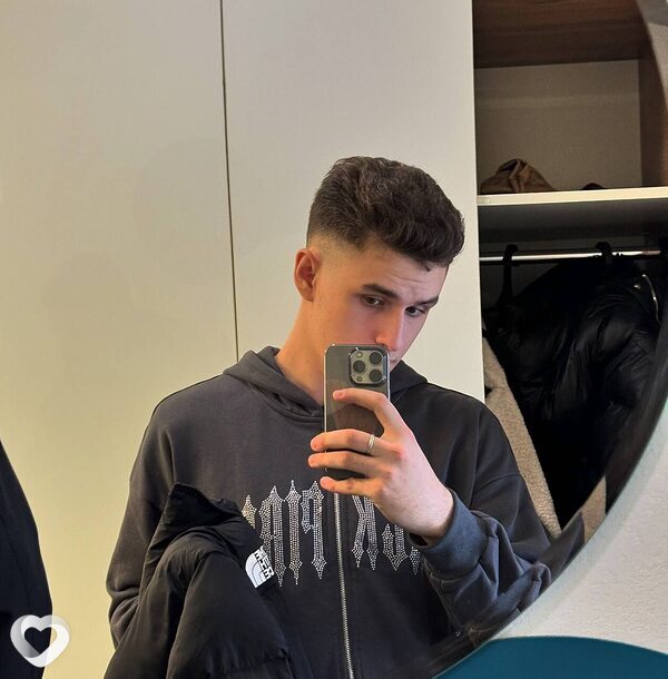 Даниил, 20, Москве — анкета №3909704
