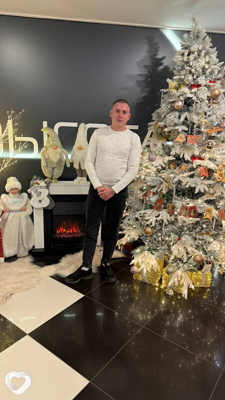 Дима, 30, Донецке — анкета №3910345