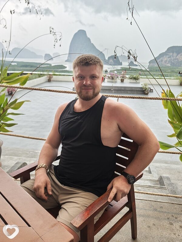 Андрей, 33, Южно-Сахалинске — анкета №3910676