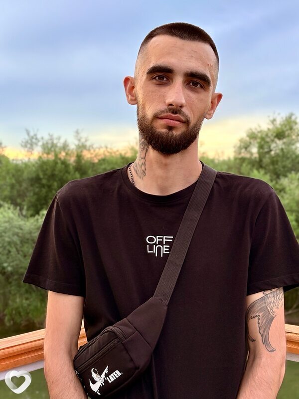 Виктор, 29, Ангарске — анкета №3910954