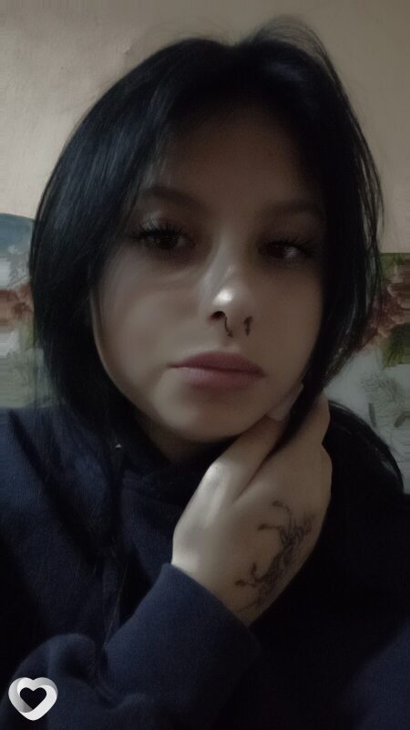 Юля, 18, Луганске — анкета №3911475