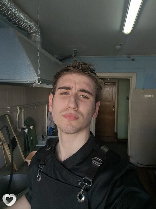 Давид, 20, Якутске — анкета №3911669