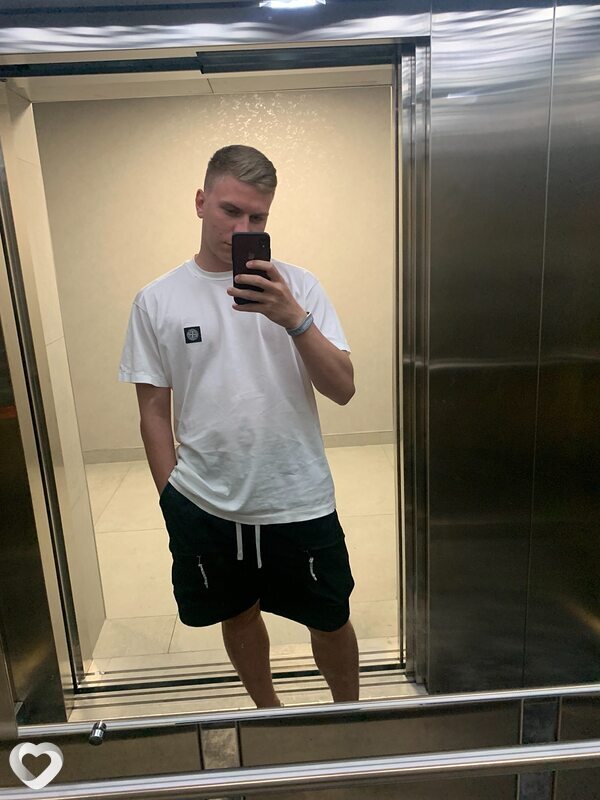 Артем, 24, Нижнем Новгороде — анкета №3911902