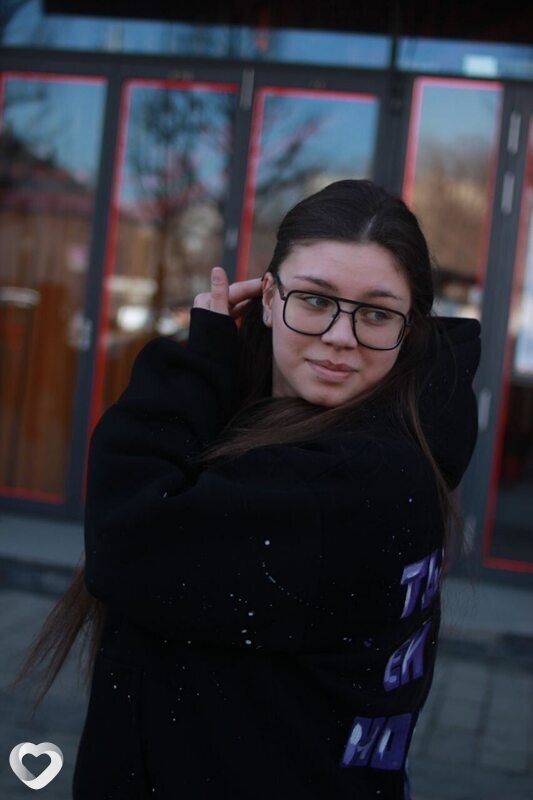 Алиса, 18, Москве — анкета №3912296