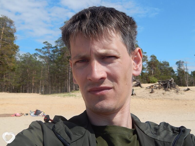 Эдуард, 26, Березниках — анкета №3912927
