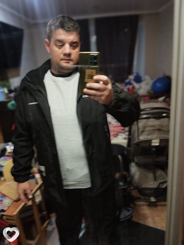 Мужик, 39, Каменске-Шахтинском — анкета №3913647