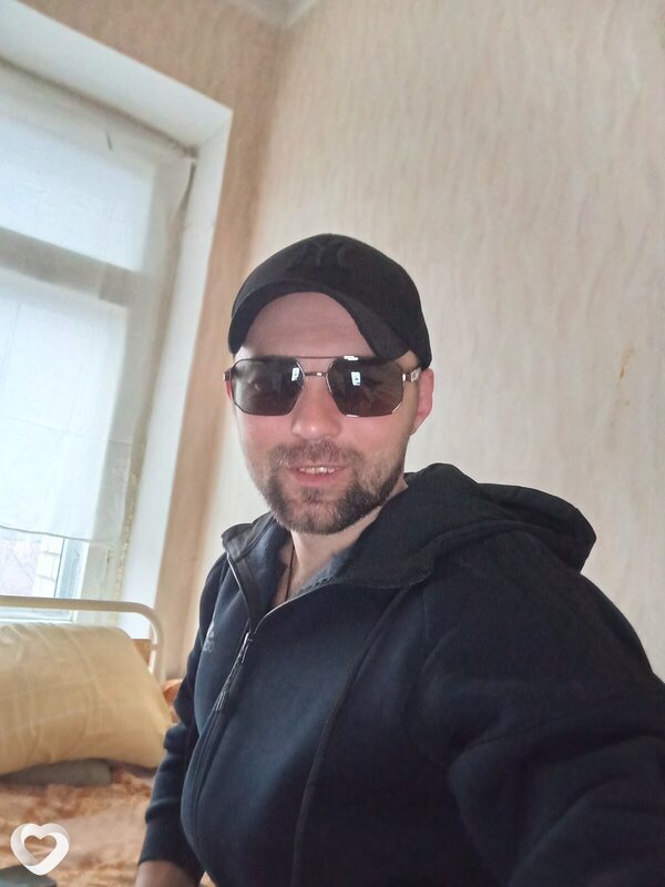 Олег, 35, Кривое Роге — анкета №3913244