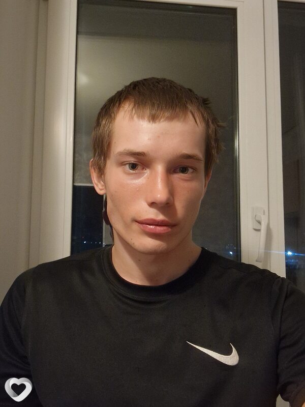Анатолий, 22, Иванове — анкета №3913315