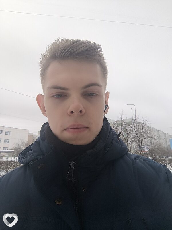 Антон, 19, Томске — анкета №3913628