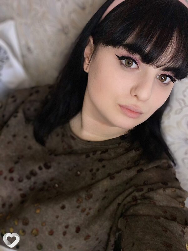 Карина, 18, Калининграде — анкета №3913817