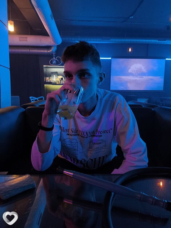 Антон, 19, Солигорске — анкета №3913971