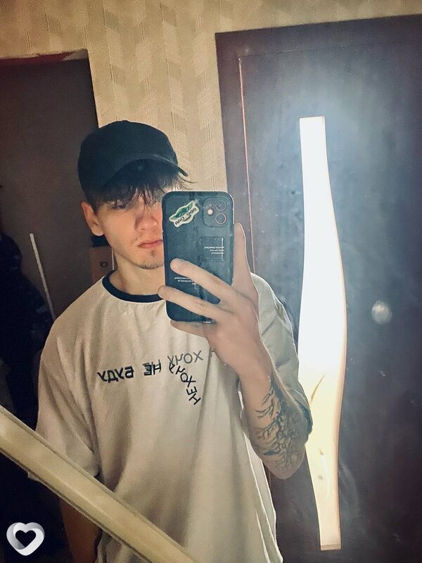 Евгений, 24, Саратове — анкета №3914068