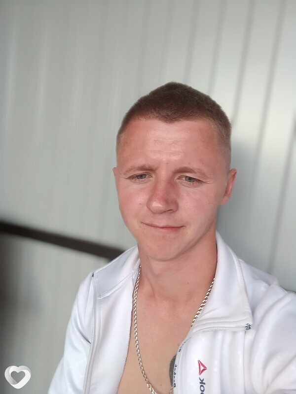 Максим, 27, Черемхове — анкета №3914391