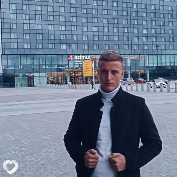Hamik, 21, Омске — анкета №3914867