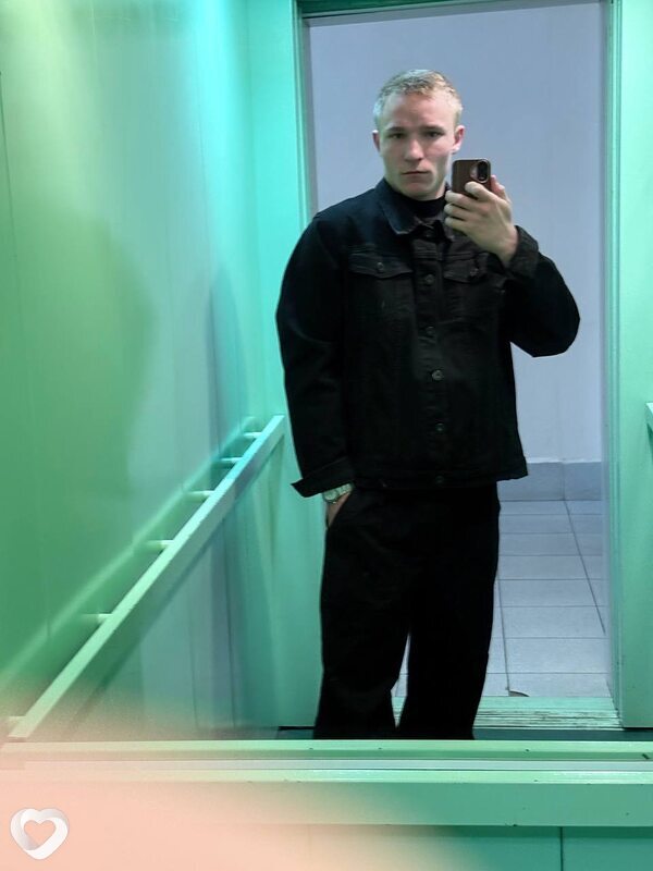 Александр, 23, Бишкек — анкета №3914870