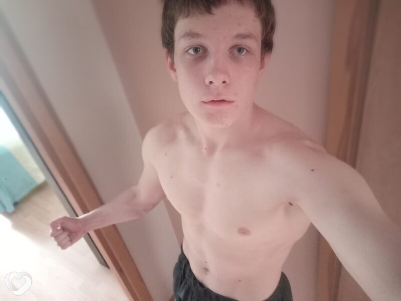 Арсений, 18, Екатеринбурге — анкета №3915090