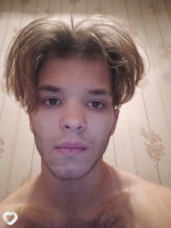 Артём, 18, Могилев — анкета №3915225