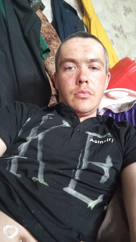 Артём, 26, Омске — анкета №3915579