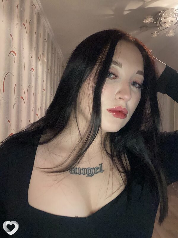 Карина, 22, Магнитогорске — анкета №3916013