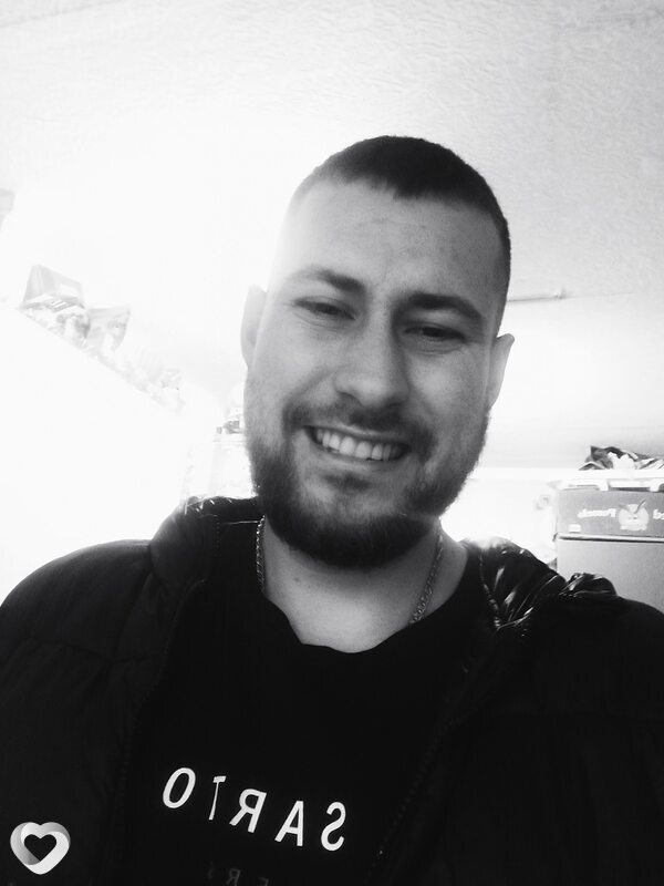 Алекс, 26, Донецке — анкета №3916168
