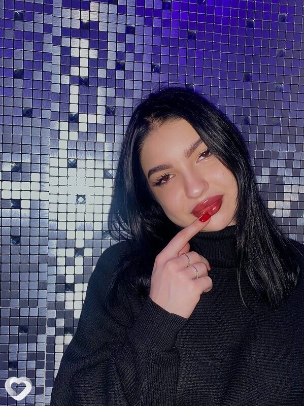 Милена, 21, Ростове-на-Дону — анкета №3916652
