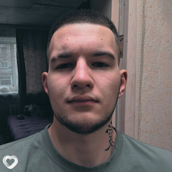 Данил, 18, Уссурийске — анкета №3916969