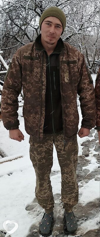 Юрій, 23, Николаеве — анкета №3917455