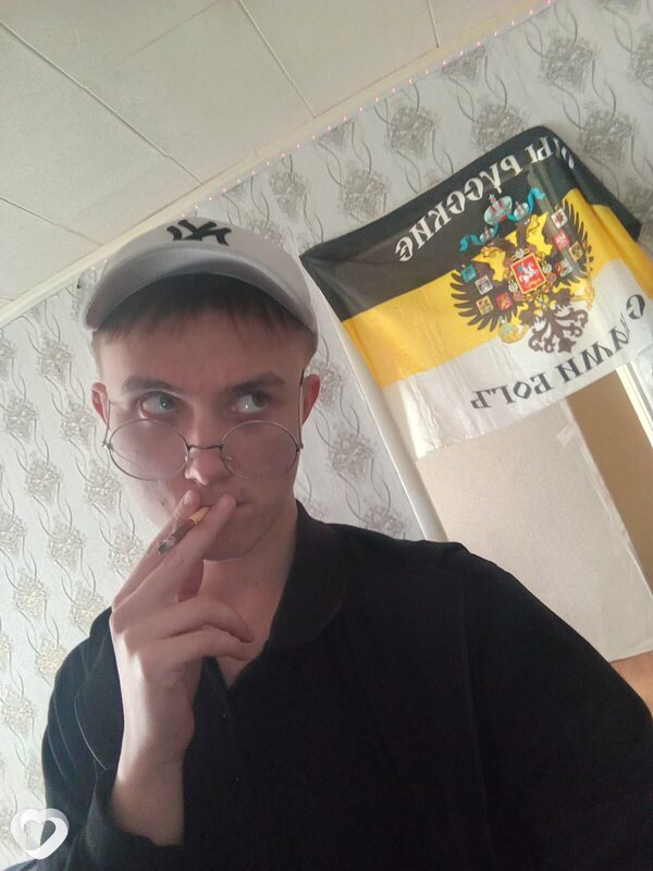 Даниил, 18, Брянске — анкета №3917579