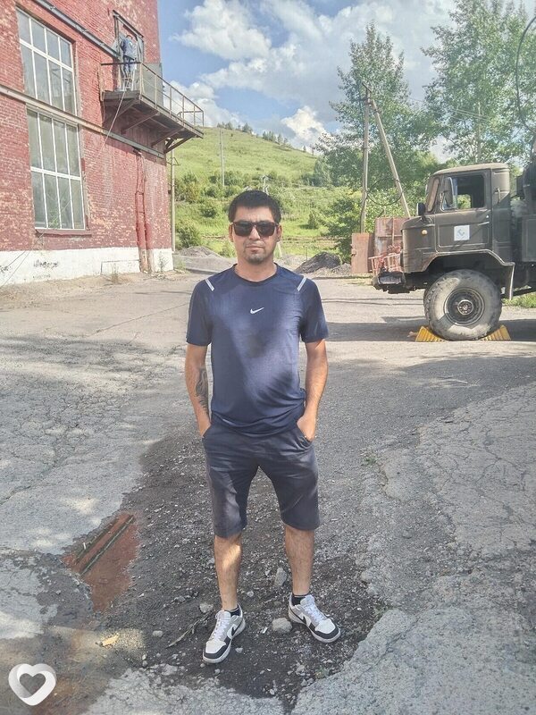 Рустам, 35, Усть-Каменогорск — анкета №3917929