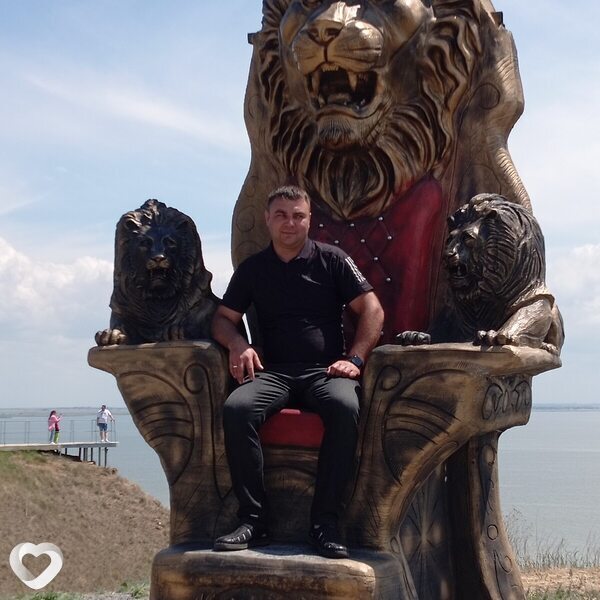 Михаил, 39, Ростове-на-Дону — анкета №3918191